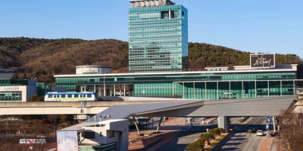 2. 용인시청 전경.JPG