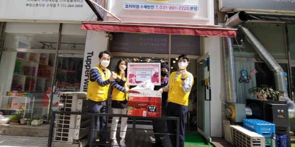 [크기변환]8. 상현1동은 반찬가게 1곳과 협약을 맺고 취약계층 10가구 반찬을 지원한다.jpeg