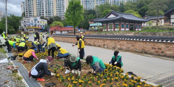 [크기변환]9. 220429_우리 동네 문화재는 주민 스스로 아끼고 가꾸겠습니다_사진.jpg