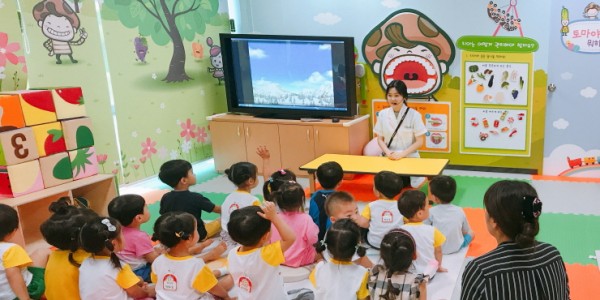 [크기변환]5-1. 어린이건강식생활체험관 치카마을 교육 모습.jpg