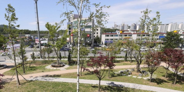 [크기변환]3. 새단장을 마친 역북동 마중뜰 소공원 전경.jpg