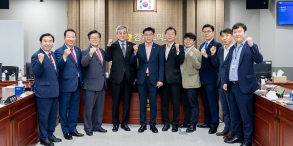 220812 윤리특별위원회, 윤태길 위원장, 김시용·강태형 부위원장 선출.jpg