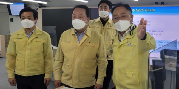 220824 안계일 의원, ‘2022 을지연습’ 경기도청 전시종합상황실 격려 방문.jpg