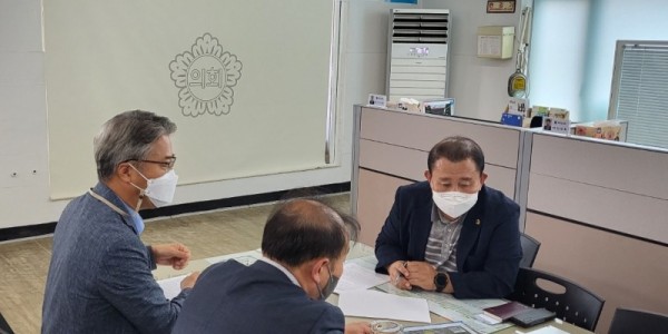 220824 김철진 의원, 경기관광공사 안산 선감유원지 관련 업무 협의 (1).jpg