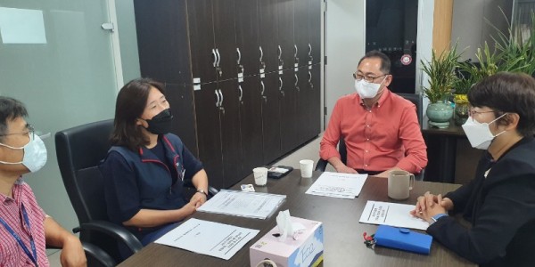 220826 김완규.고은정 의원, 경기도 노동자 권익보호 정담회 개최.jpg