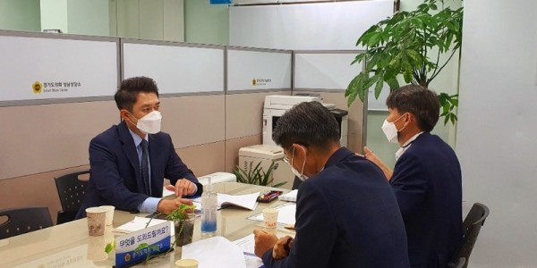 220901 전석훈 의원, 경기신용보증재단 성남시지부 업무추진 현황청취 및 발전방향 모색 정담회.jpg