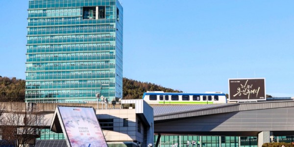 5. 용인특례시청 전경.JPG