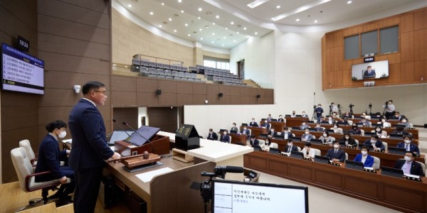 20220930 용인특례시의회 제266회 제1차 정례회 폐회 3.jpg