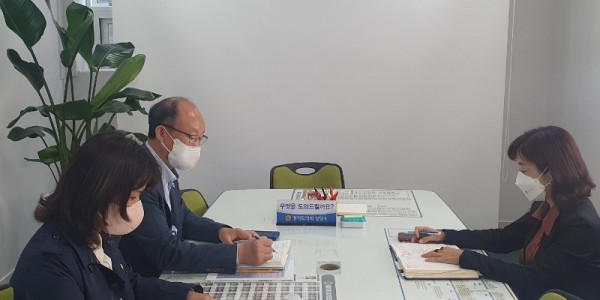 221014 김동영 의원, 남양주시 오남읍 학교 운영 현황 청취.jpg