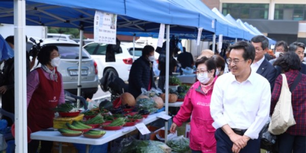 농산물 직거래 장터 및 플리마켓 방문(1).jpg