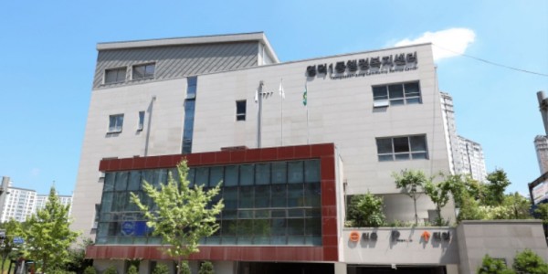 221230_영덕1동, 어려운 학생 39명에 졸업 축하 상품권_사진.jpg