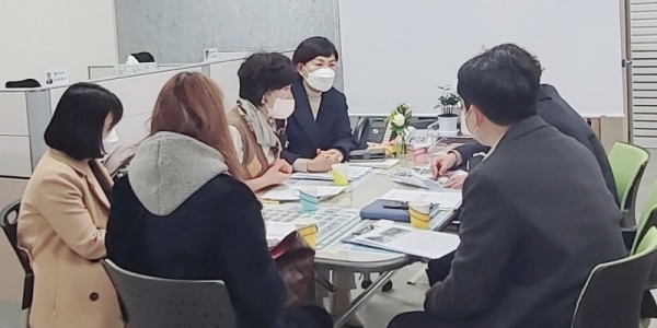 230104 이채명 의원, 호원초등학교 안전한 통학로 개설 관련 정담회.jpeg