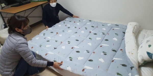 5-1. 침구류 설치.jpeg