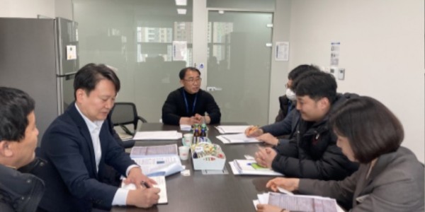 230203 김선영 의원, 안성축산식품산업단지 도축장 유치 반대 주민의견청취 정담회 개최.jpg