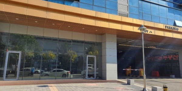 세탁소 설치 예정 건물-안산스마트허브 내 지식산업센터 1층.jpg