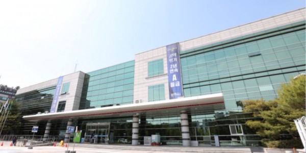 6. 기흥구 구청사 전경.jpg