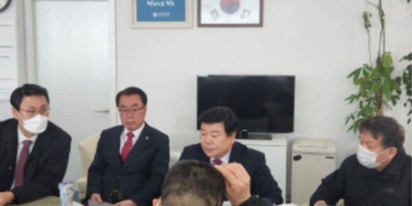 [사진 추가]230220 이병길 의원, 남양주시 차산리 고개 교통사고예방 관련 간담회 개최.jpg