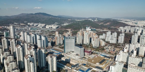 경기도청 광교신청사 드론사진.jpg