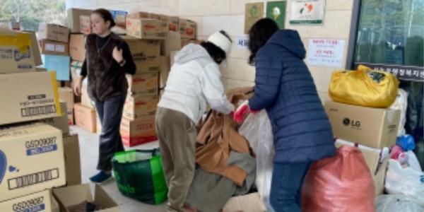 230223_서농동 주민자치위원회, 주민이 모은 튀르키예 구호품 5톤 전달_사진(1).jpg