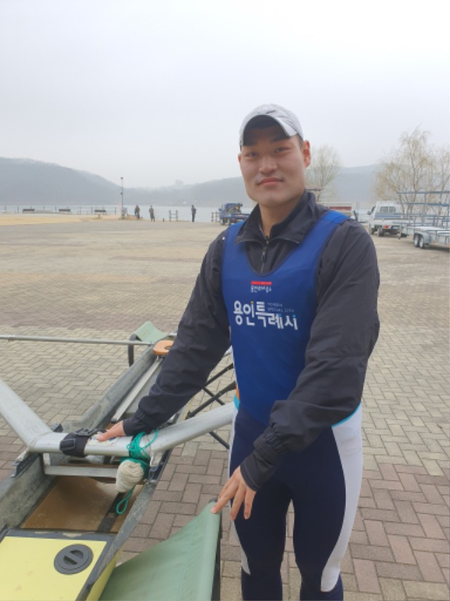 10-2. 지난 8일 국가대표로 선발된 용인특례시청 직장운동경기부 조정팀 박지수 선수.jpg