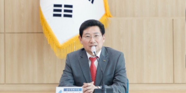 230307_이상일 용인특례시장 시민들의 삶 윤택하게 하는 일에 최선 다해주셔 감사_사진(1).jpg