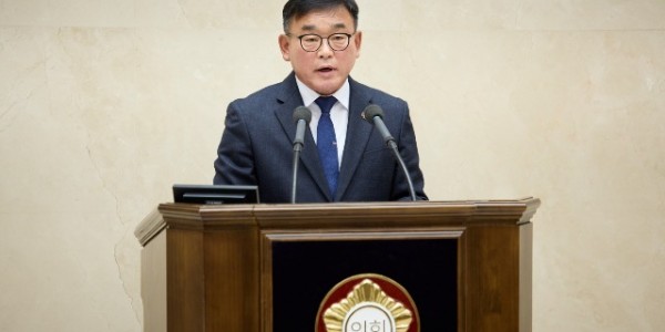 20230309 용인특례시의회, 용인시 체육회장의 부적절한 언행에 대한 사과 촉구 성명서 발표(1).jpg