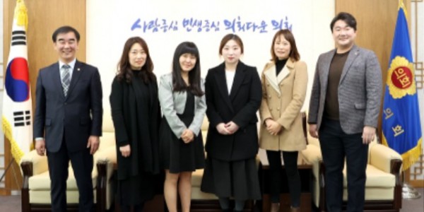 230310 장한별 의원, 수원지역 학부모공감협의회 임원진과 정담회 개최 (1).jpg