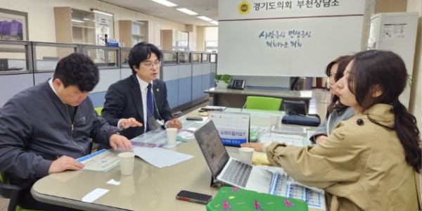 230328 박상현 의원, 새리작은도서관 운영에 따른 애로사항 청취.jpg