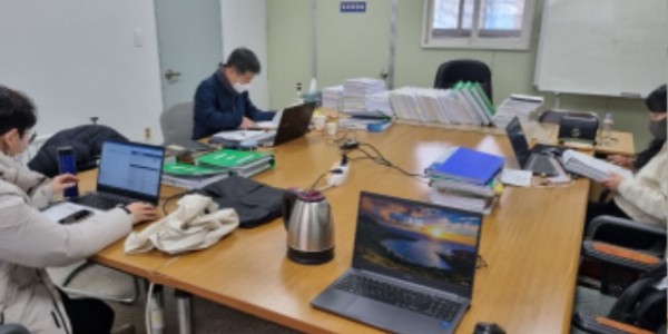 3. 공동주택관리 전문감사관의 감사 모습.jpeg