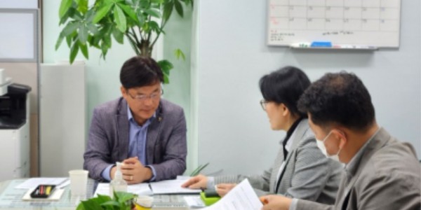 230418 최만식 의원, 학교급식 공급 원물에 대한 경기도 채권 발행 개선사항 점검 (2).jpg