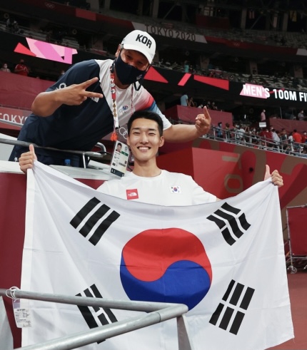 3-1. 5일 카타르 도하에서 열리는 _다이아몬드_리그에 참가하는 용인특례시청 소속 높이뛰기 우상혁 선수.jpg