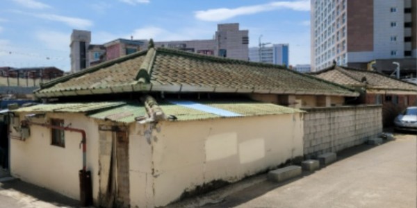 (평택시 안정리)40년 이상된 지붕 보수.jpg