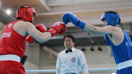 9-1. 제 69회 경기도체육대회 복싱에 출전한 용인특례시청 소속 선수의 경기 모습.JPG