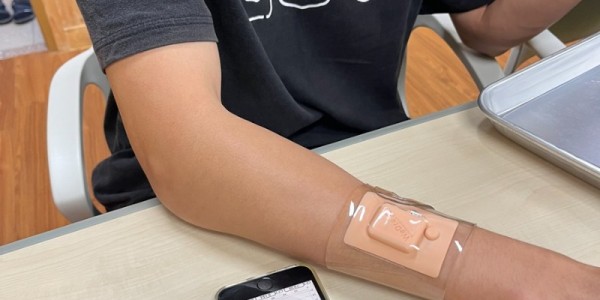 착용형 피부수분도 측정기기.jpeg