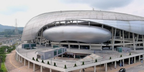 오는 8월 말, 용인어린이상상의숲 지하1층에 조성되는 용인문화도시플랫폼 공생광장(용인어린이상상의숲 외부 전경).jpg