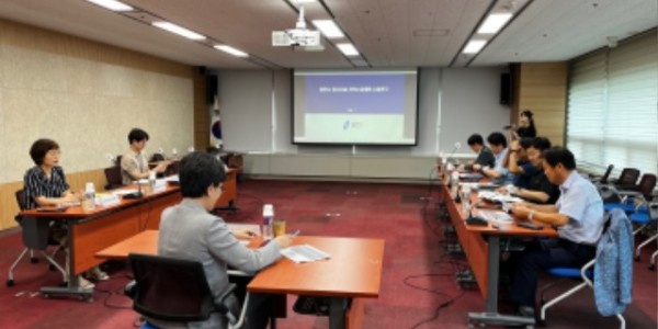 3. 27일 열린 용인특례시 장사시설 지역수급계획 수립 연구용역 최종보고회 현장.jpg