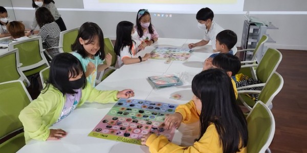 3. 용인처인성역사교육관이 진행한 교육 프로그램에 참여한 학생들의 모습.JPG