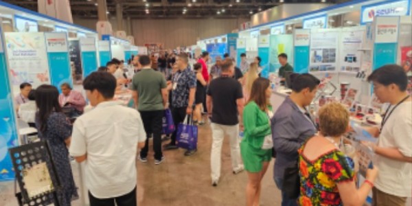 2. 지난 20일부터 23일까지 미국 라스베이거스 컨벤션센터에서 열린 추계 라스베이거스 소비재 전시회에 용인특례시 생활소비재 중소기업 6곳이 참가했다..jpg