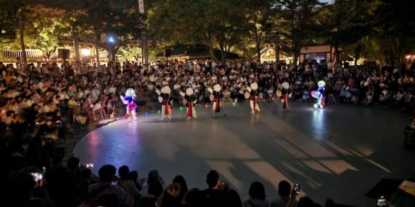 5. 용인특례시의 용인 여름빛 야간 마실 행사가 지난 2일 한국민속촌에서 열렸다..jpg