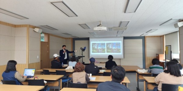 3. 용인특례시가 강소농 육성 경영개선실천 전문과정 교육생을 25일까지 모집한다. 사진은 관련 교육 모습..jpg