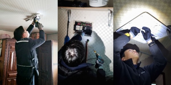 12. 역북동 지역사회보장협의체는 지난 28일 한국전기안전공사 용인지사와 지역 내 저소득가정의 전기 안전을 점검하고 콘센트와 조명등을 교체하는 공사를 지원했다.jpg