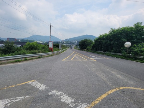 1. 용인특례시가 보개원삼로 등 5개 도로 개설공사를 연내 착공한다. 사진은 보개원삼로 전경.jpg