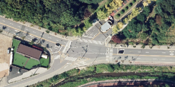 7-1. 용인특례시가 법무연수원 사거리에 회전교차로를 설치했다. 설치 전.png