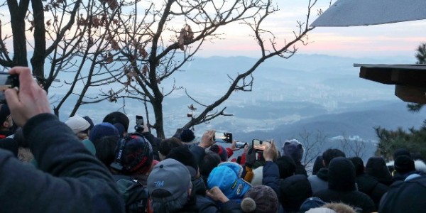 4. 용인특례시가 내년 해맞이 등산객 안전을 위해 안전관리요원을 배치한다.JPG
