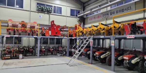 5-1. 용인특례시 농업기술센터가 임대하는 농업기계들.jpg