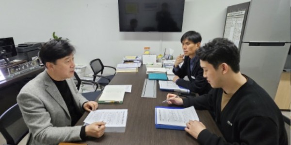 240215 김영기 의원, 작은도서관 활성화 위한 지원 확대 강조.jpg