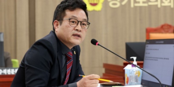 240221 이학수 의원, 도교육청에 보여주기식 예산 투입 보다 미래교육을 위한 똑똑한 집행 당부.JPG.jpg