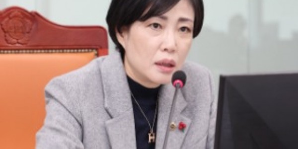 240227 이경혜 의원, DMZ국제다큐멘터리영화제 적극 지원 약속.jpg