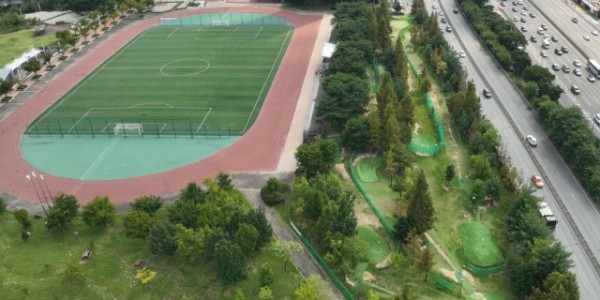 11-1.수지아르피아 파크골프장 전경.jpg