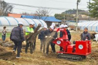 4. 용인특례시가 올해부터 영농부산물 파쇄지원단을 운영한다.jpg